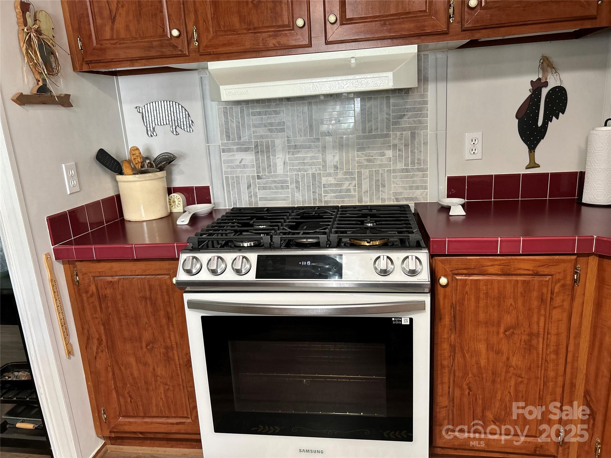 429 Riverwind Drive Hendersonville NC 28739