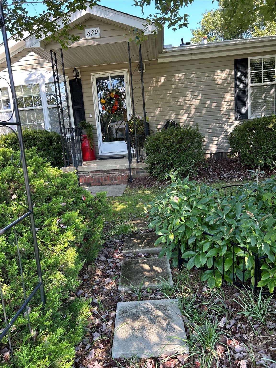 429 Riverwind Drive Hendersonville NC 28739