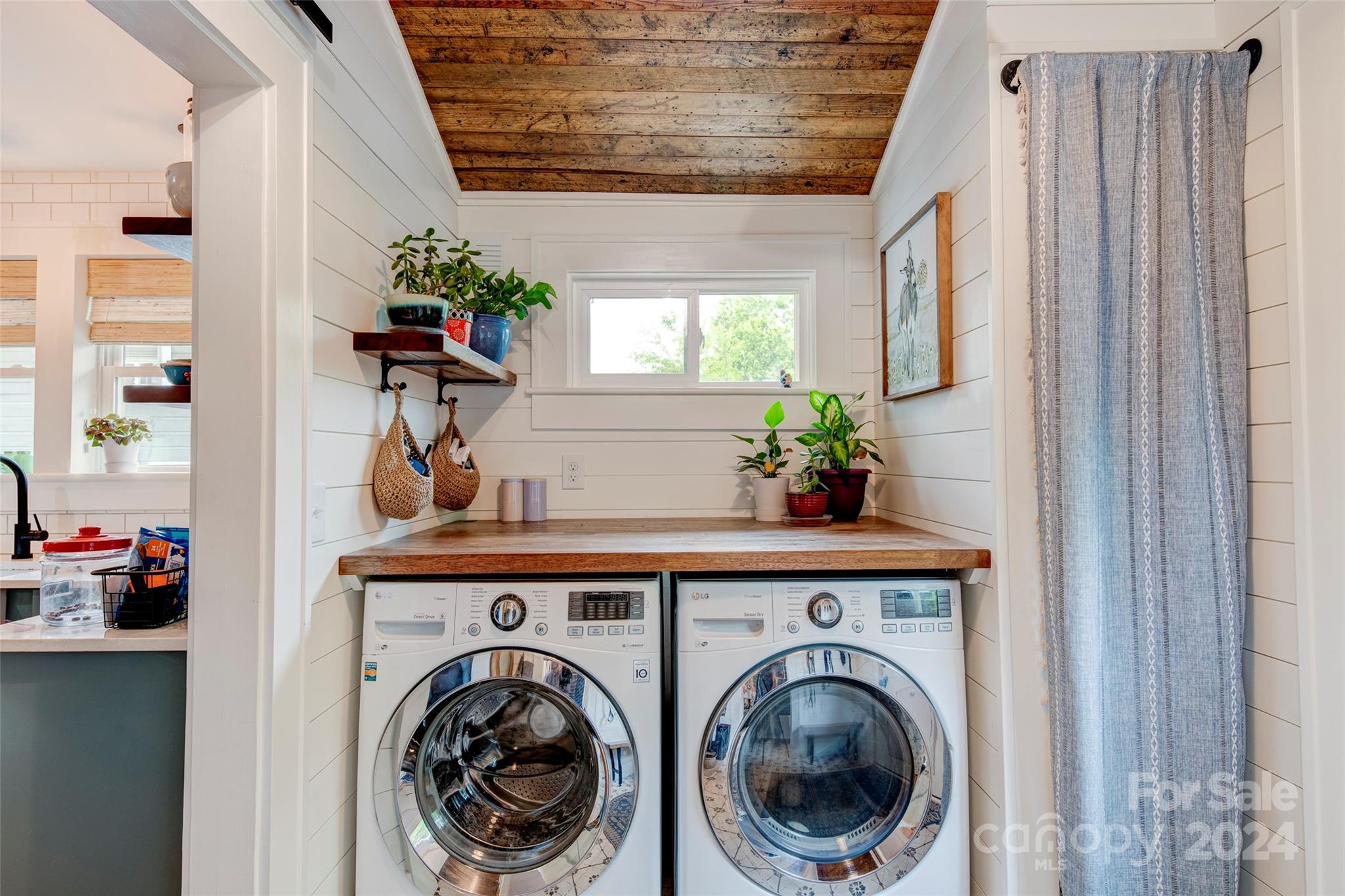 19 Lanvale Avenue Asheville NC 28806