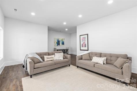 1543 Withers Drive Denver NC 28037