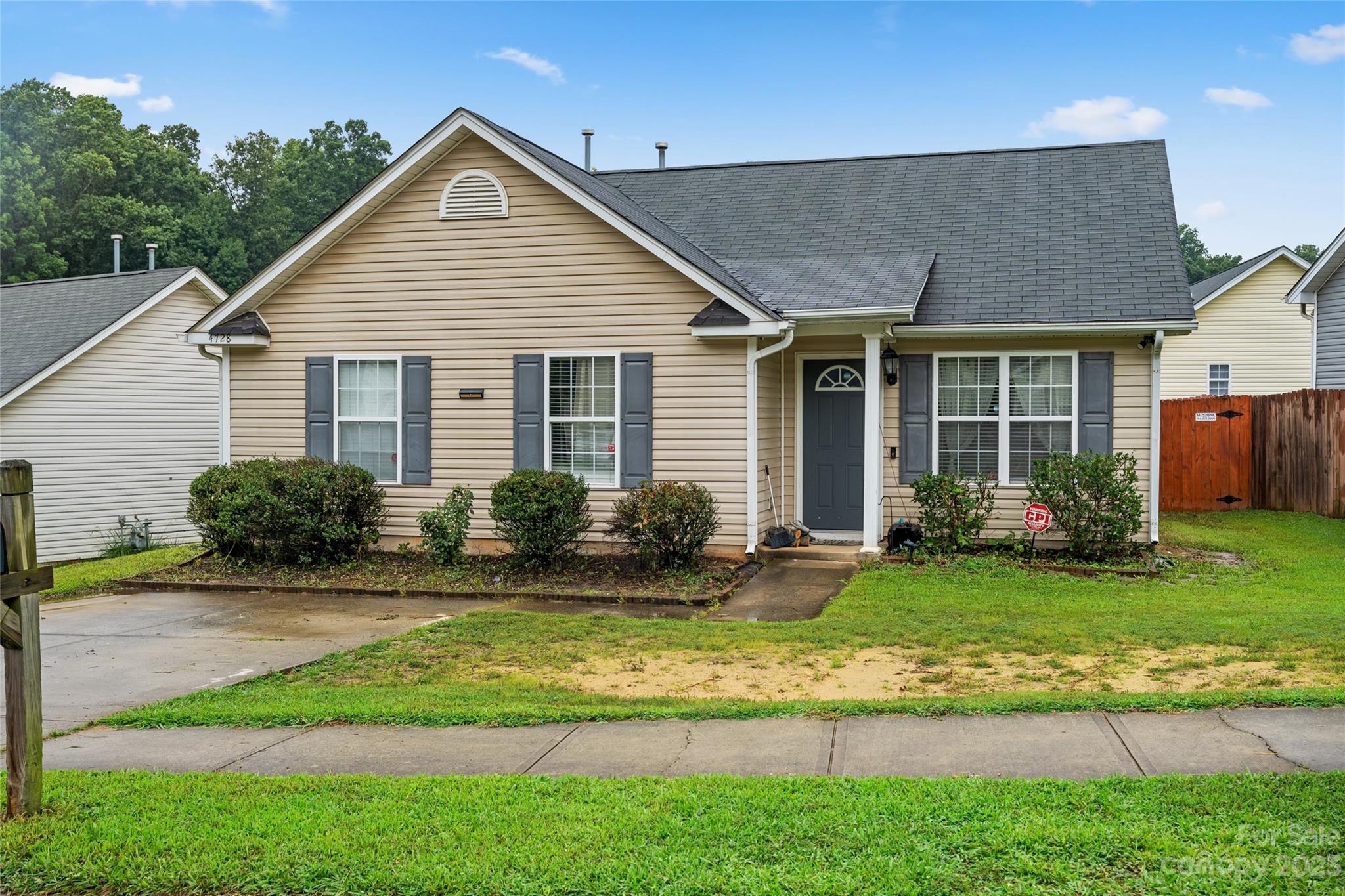 4728 Palm Breeze Lane Charlotte NC 28208