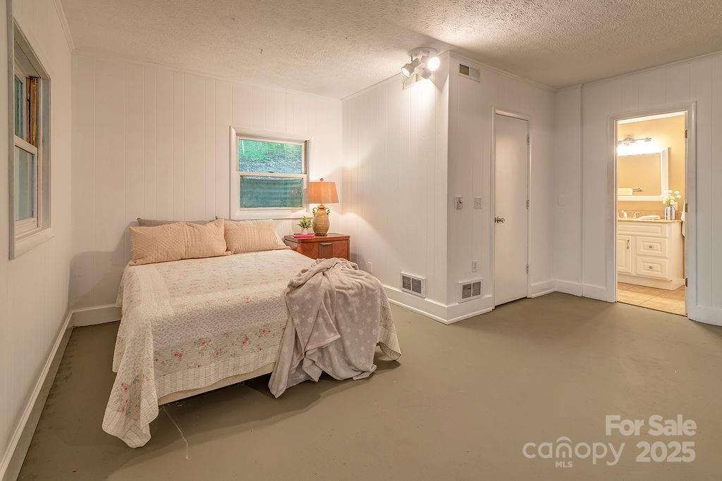 200 Sunset Drive Black Mountain NC 28711