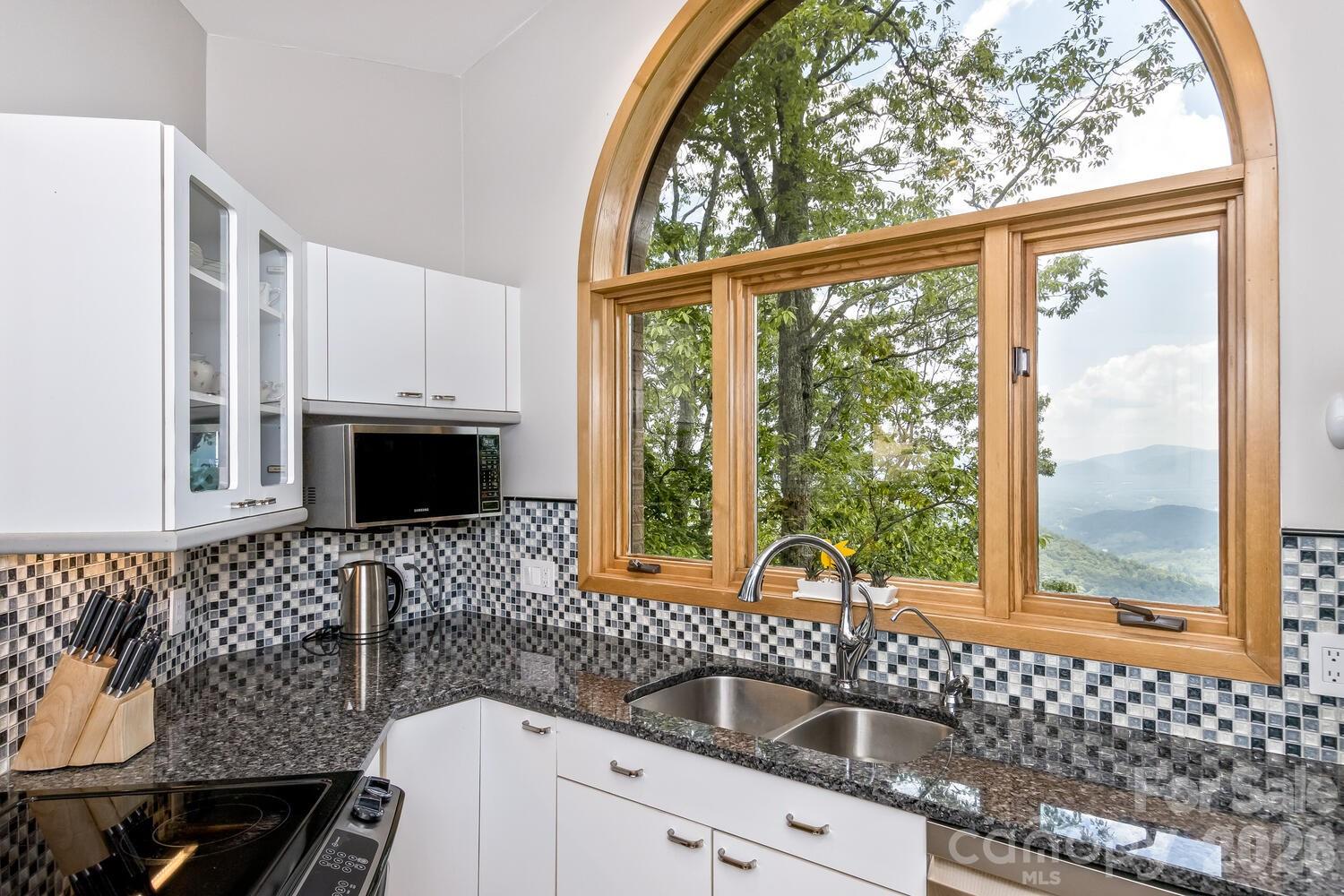 212 Chestnut Forest Road Fairview NC 28730