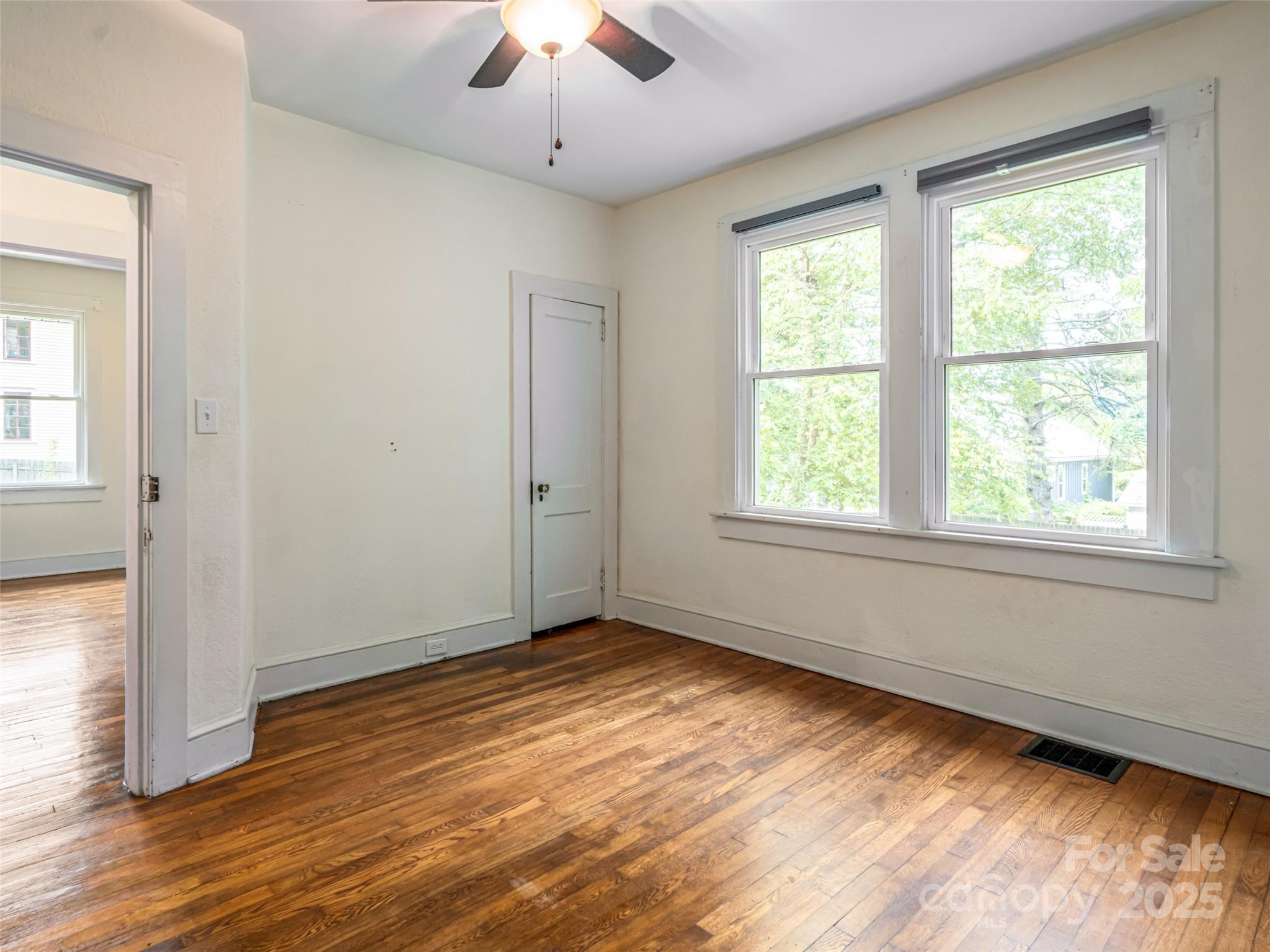 54 Louisiana Avenue Asheville NC 28806