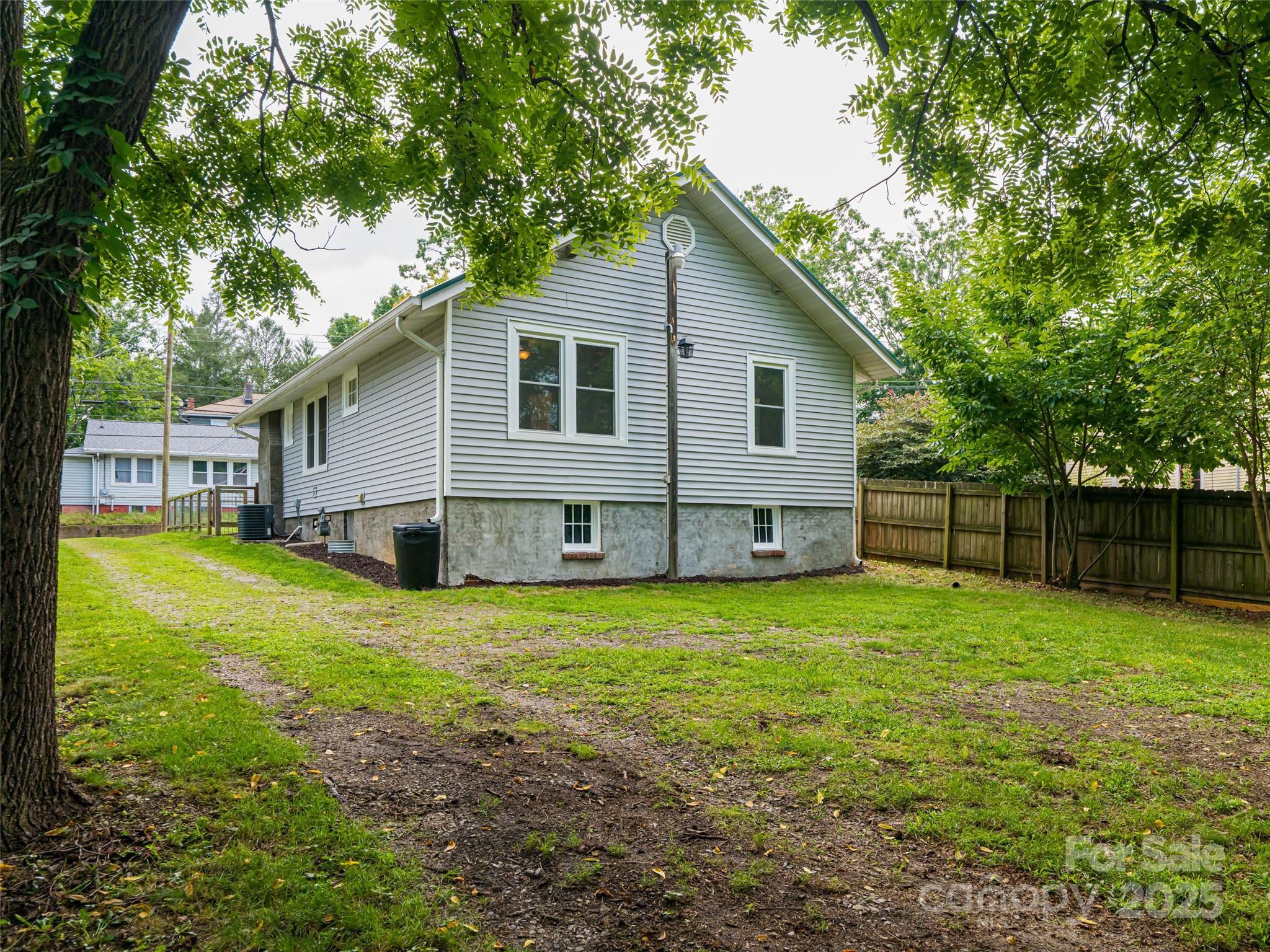 54 Louisiana Avenue Asheville NC 28806