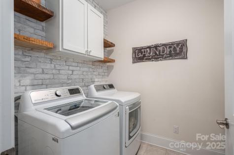 5268 Courtyard Lane Belmont NC 28012