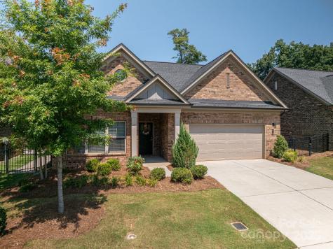 5268 Courtyard Lane Belmont NC 28012