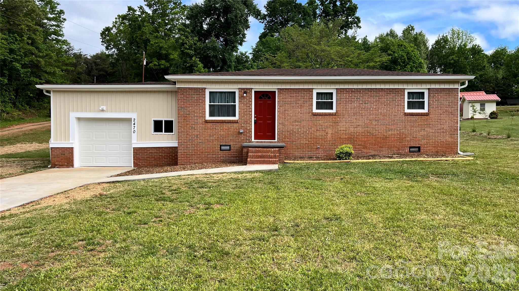 2470 Fire Department Street Newton NC 28658
