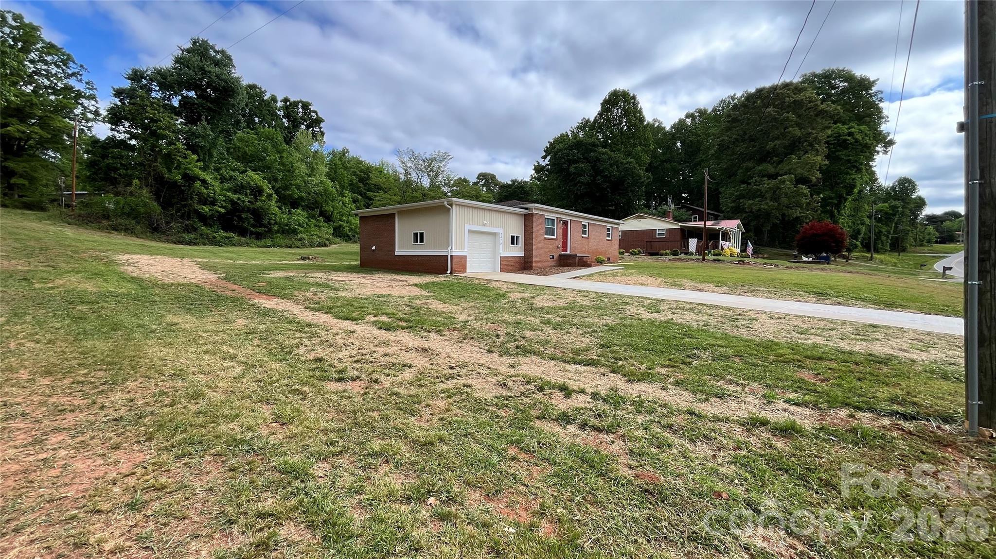 2470 Fire Department Street Newton NC 28658