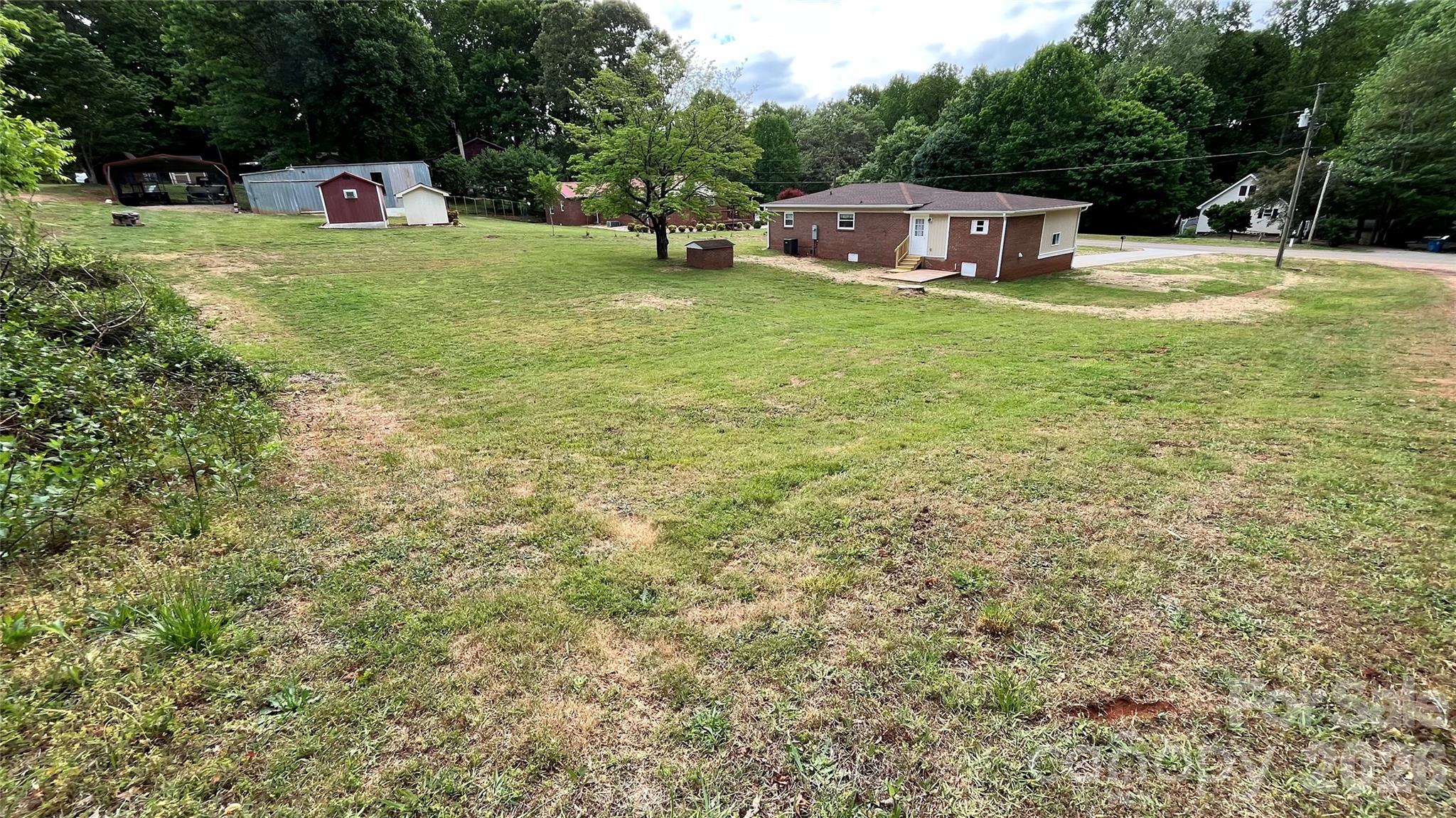 2470 Fire Department Street Newton NC 28658