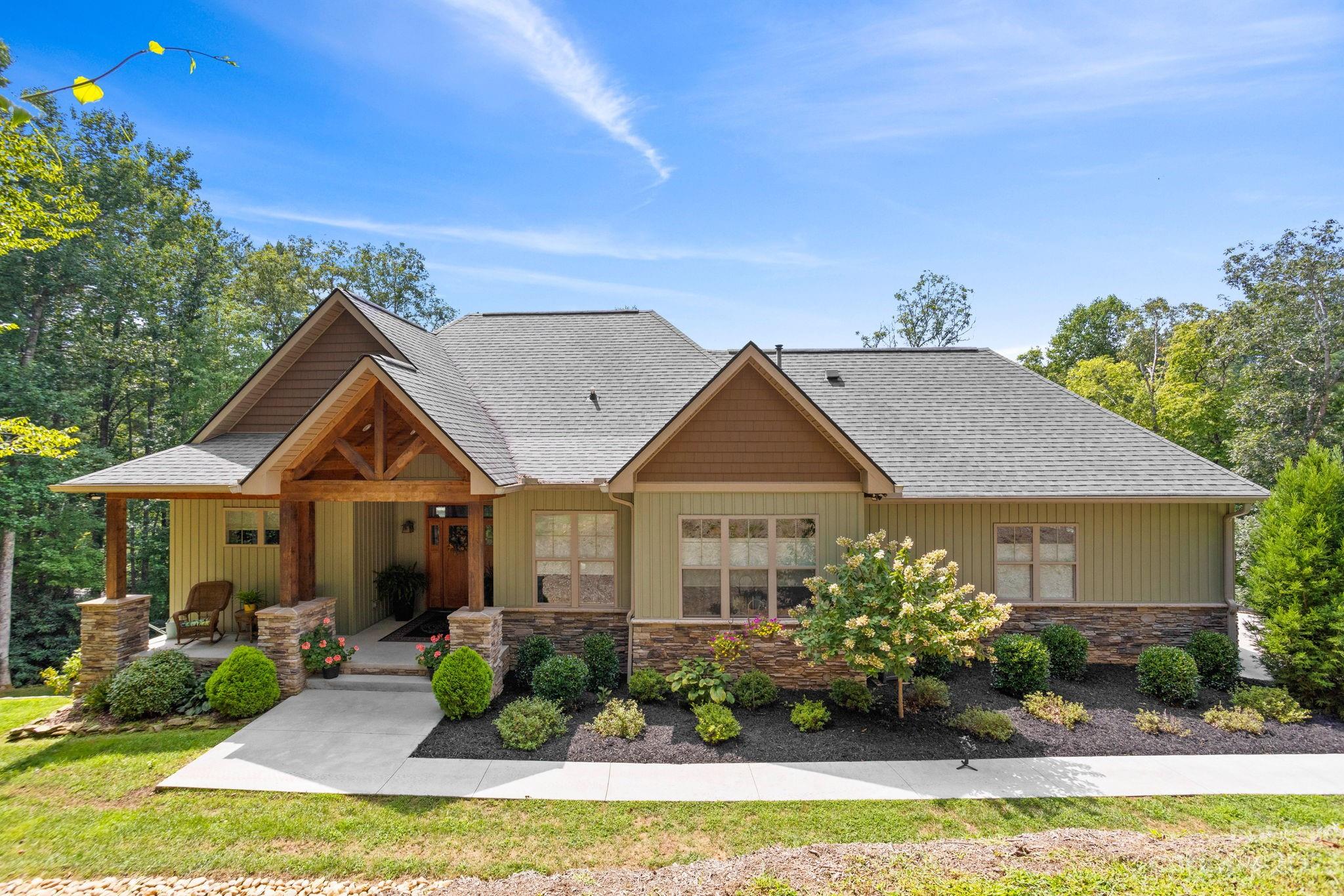 962 Windover Drive Brevard NC 28712