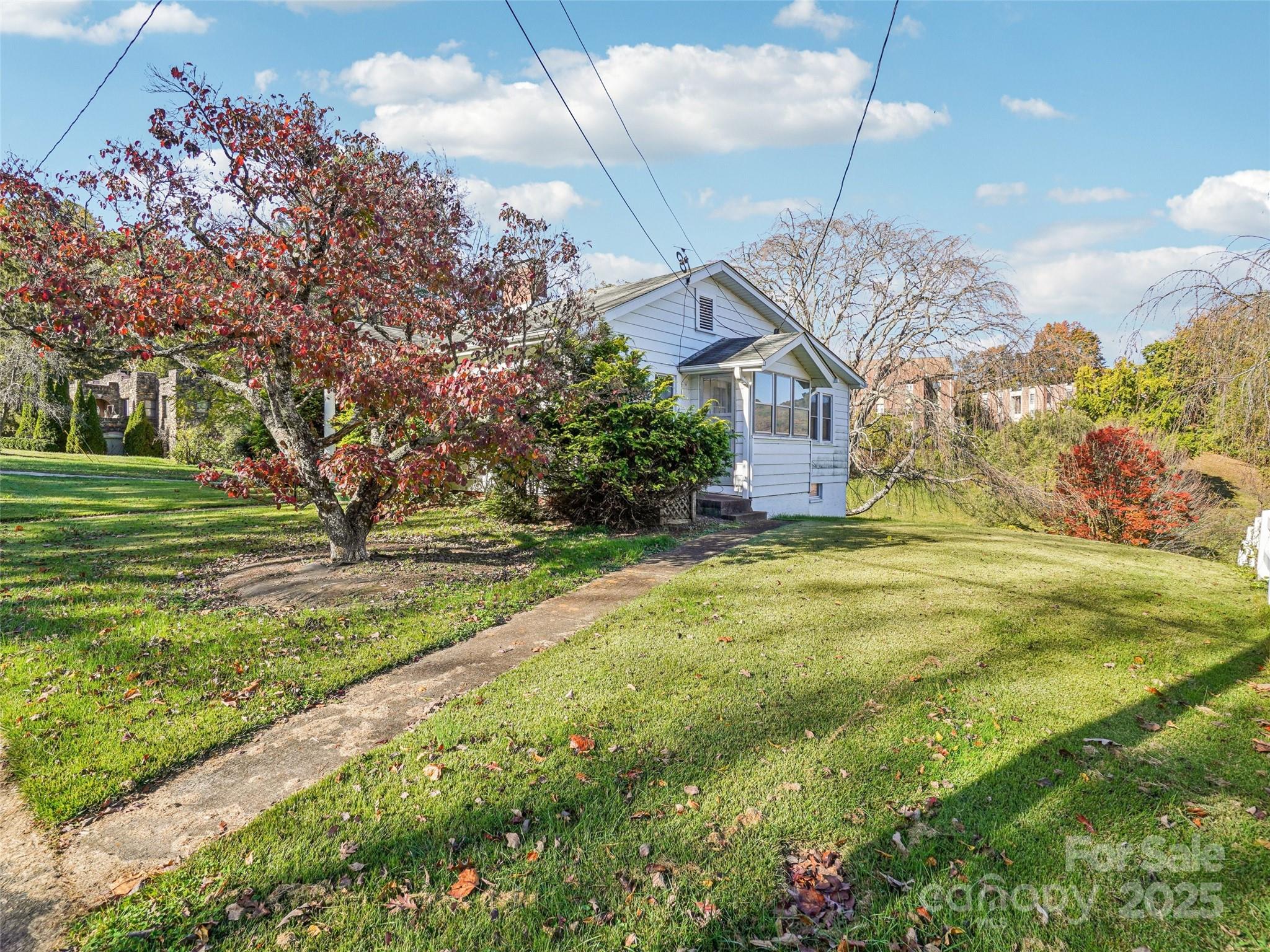 230 S Main Street Mars Hill NC 28754