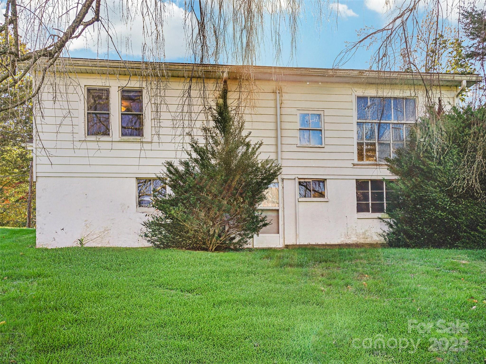 230 S Main Street Mars Hill NC 28754
