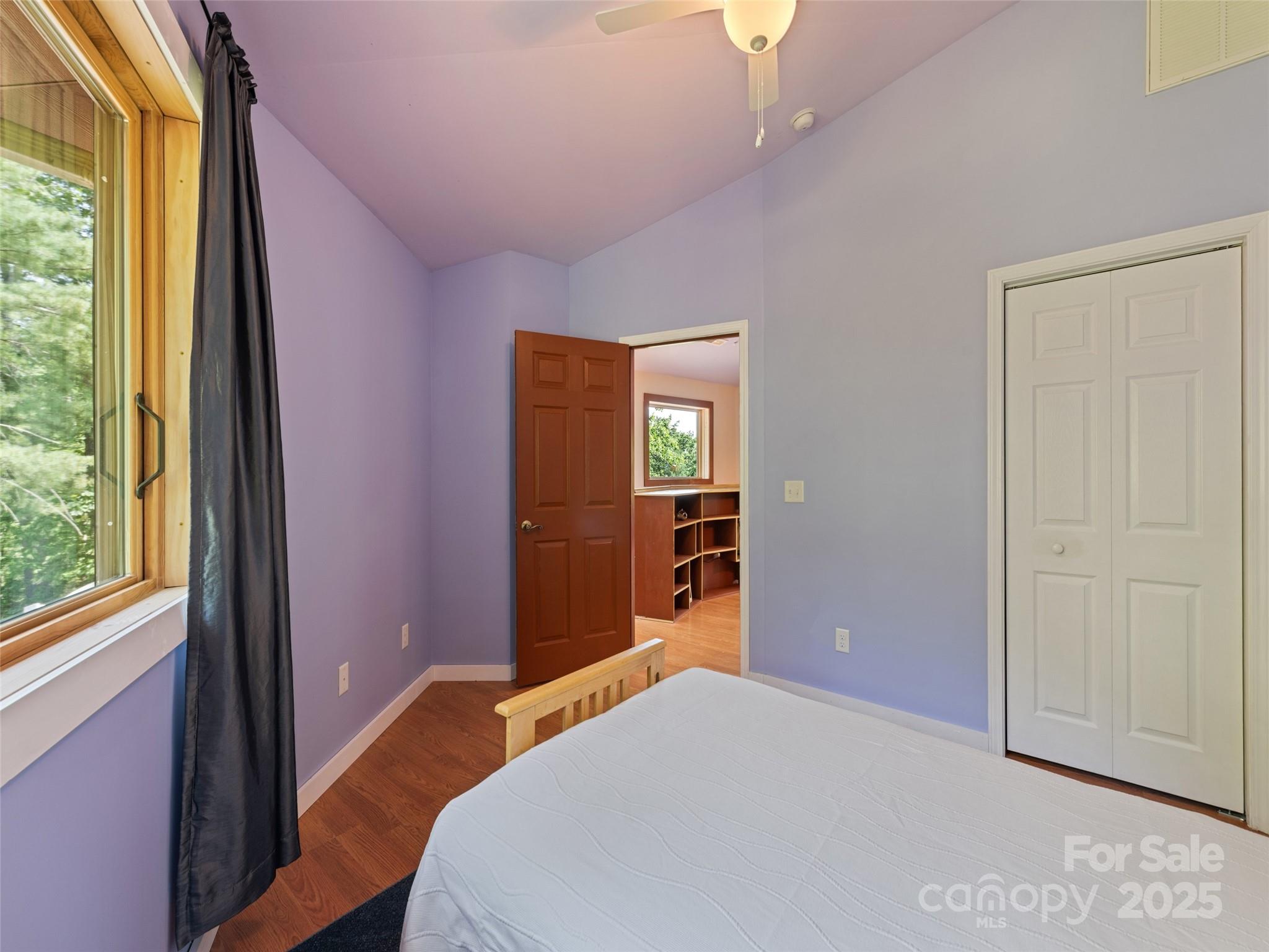 2675 Holbert Cove Road Saluda NC 28773