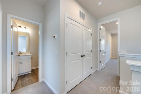 6005 Longar Lane Charlotte NC 28269