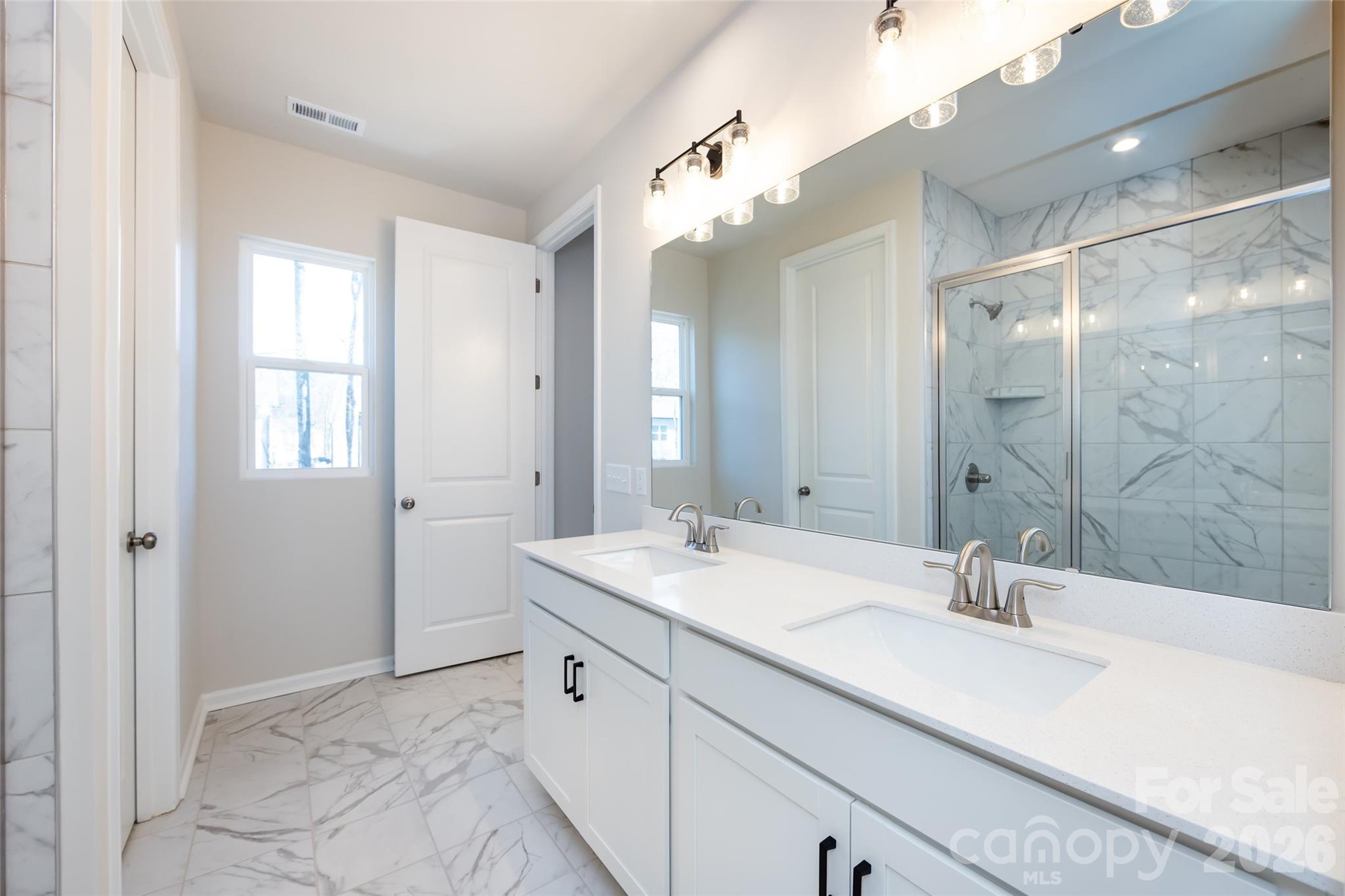 6005 Longar Lane Charlotte NC 28269