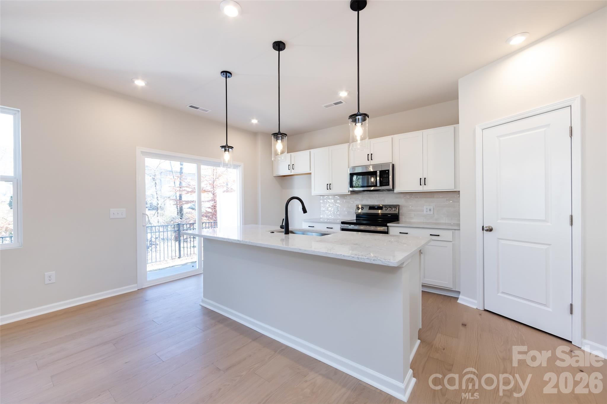 6005 Longar Lane Charlotte NC 28269