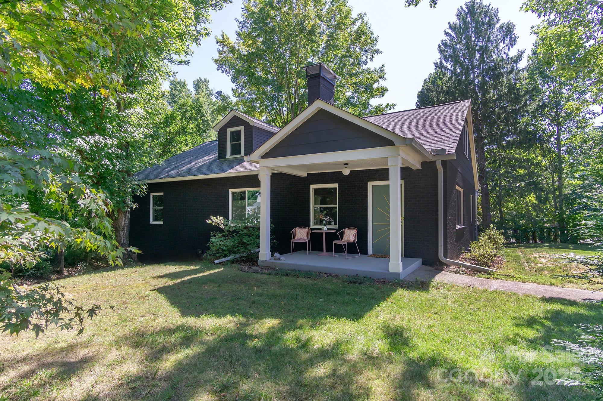 77 Onteora Boulevard Asheville NC 28803