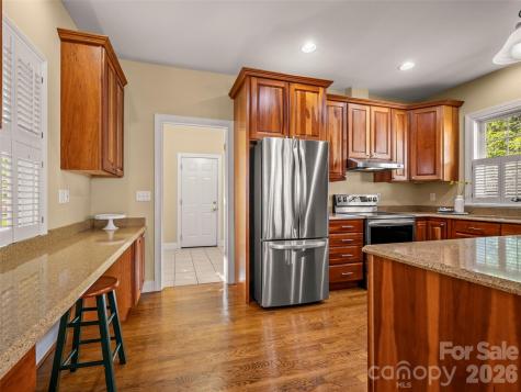 90 Dunroy Drive Hendersonville NC 28739