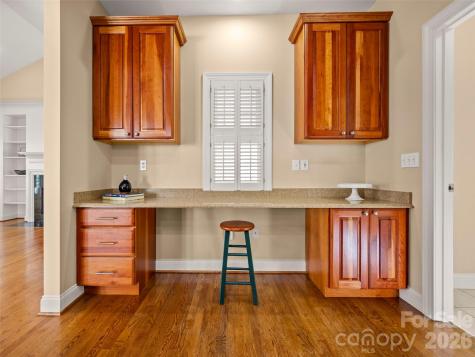 90 Dunroy Drive Hendersonville NC 28739