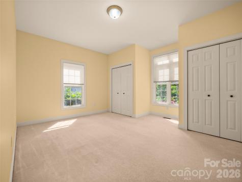 90 Dunroy Drive Hendersonville NC 28739