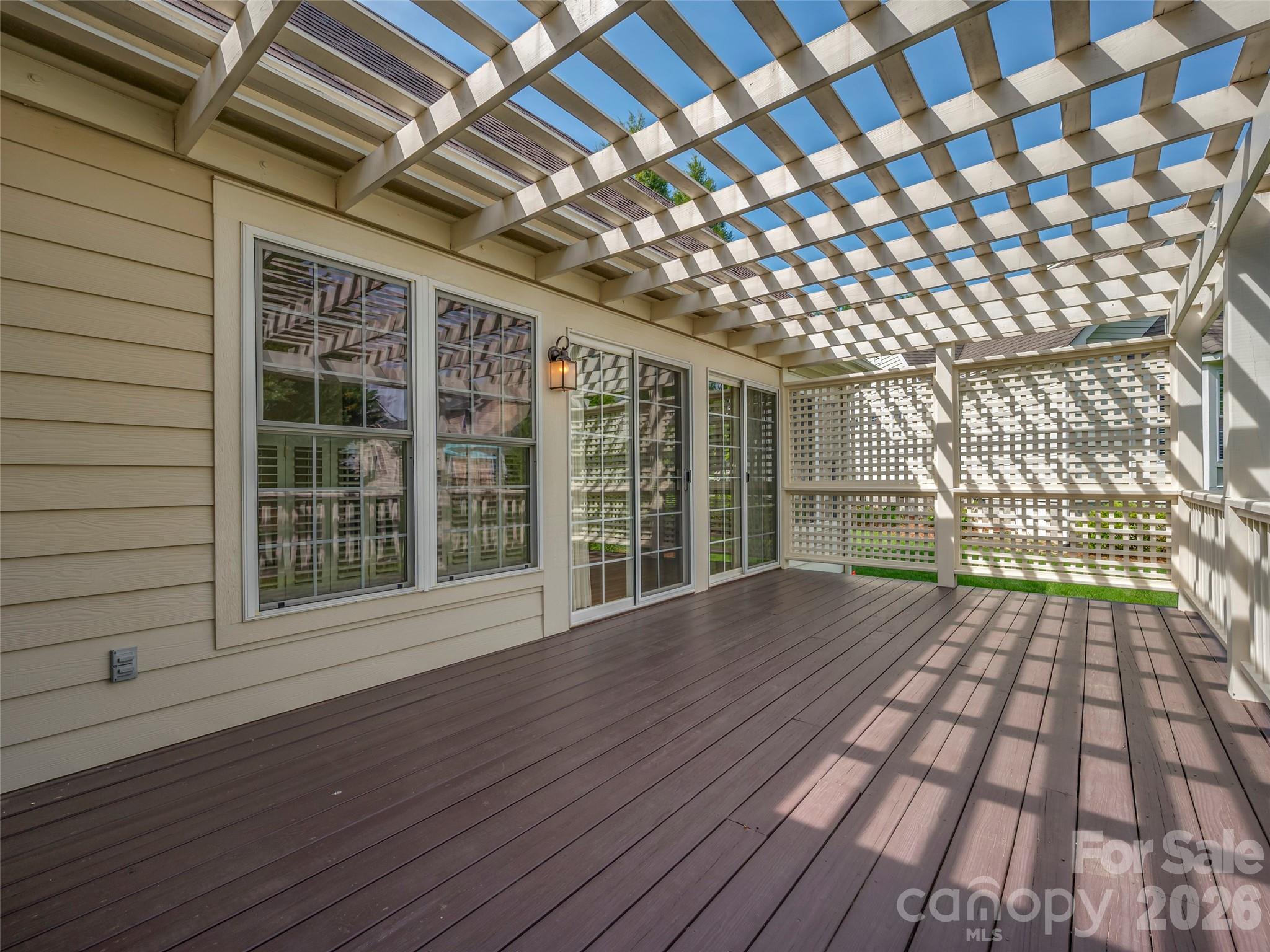 90 Dunroy Drive Hendersonville NC 28739