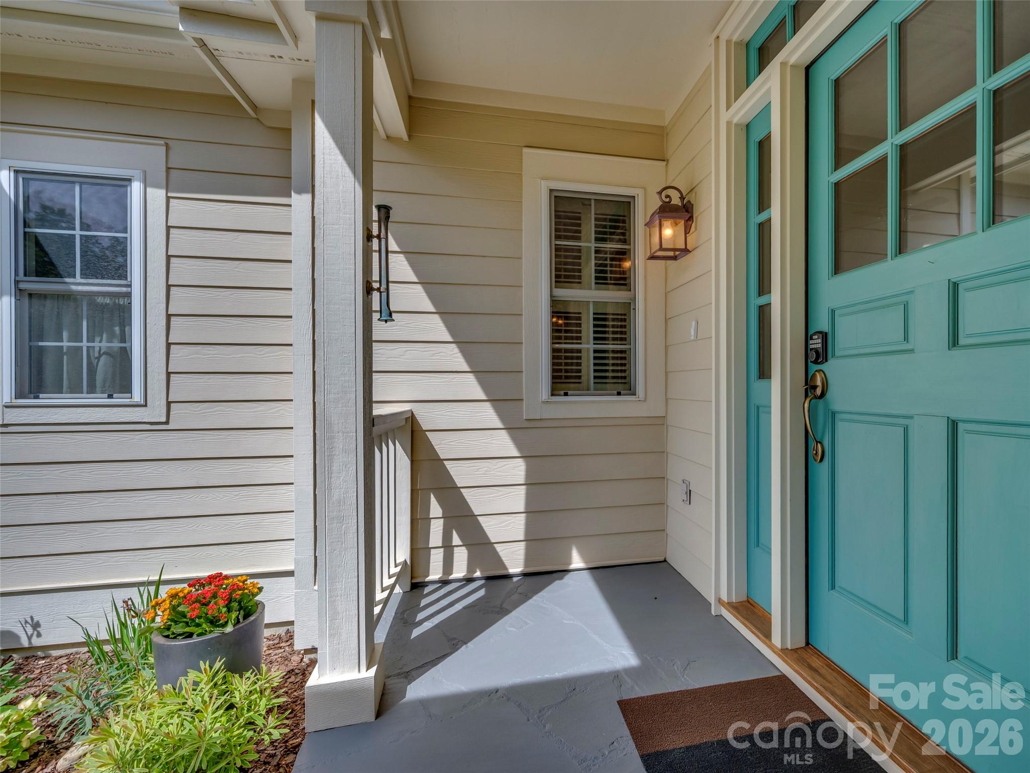 90 Dunroy Drive Hendersonville NC 28739