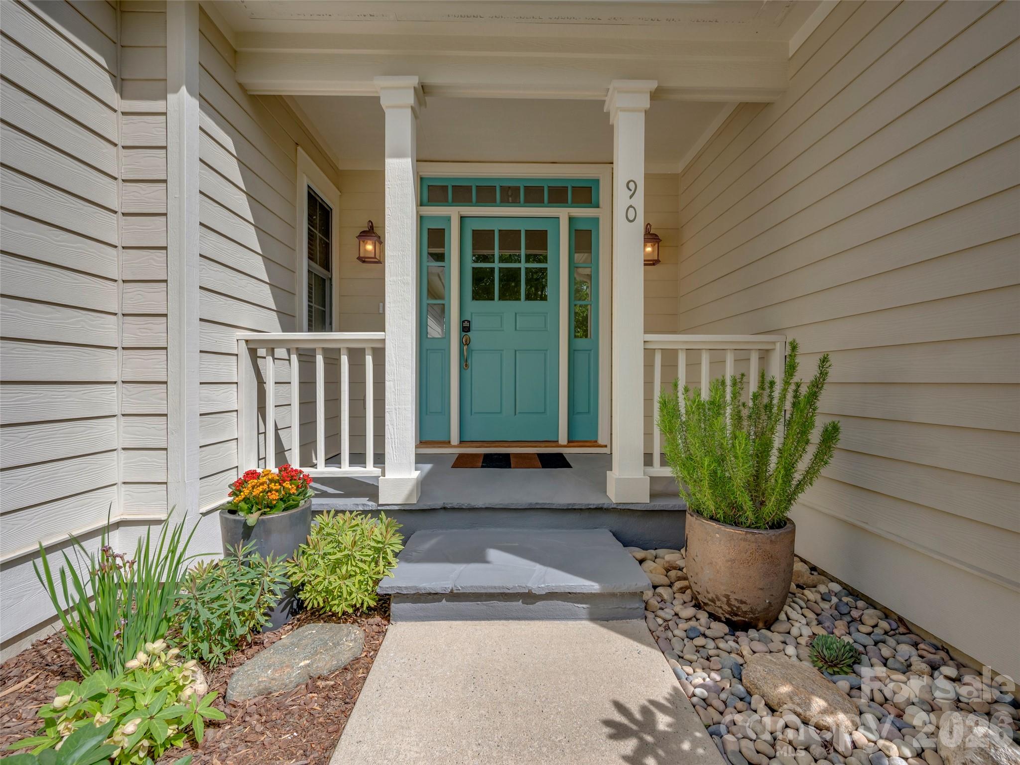90 Dunroy Drive Hendersonville NC 28739