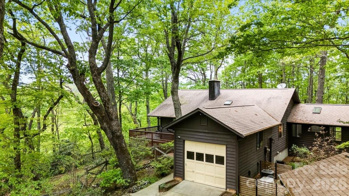 100 Gold Creek Crossing Black Mountain NC 28711