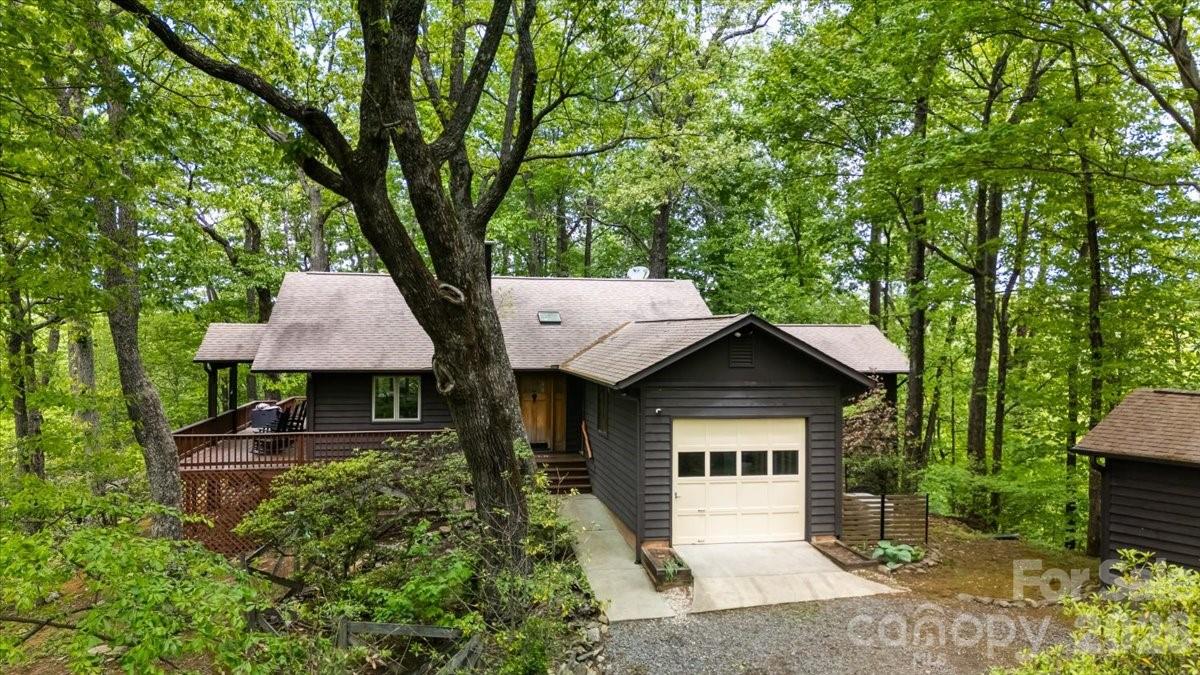 100 Gold Creek Crossing Black Mountain NC 28711