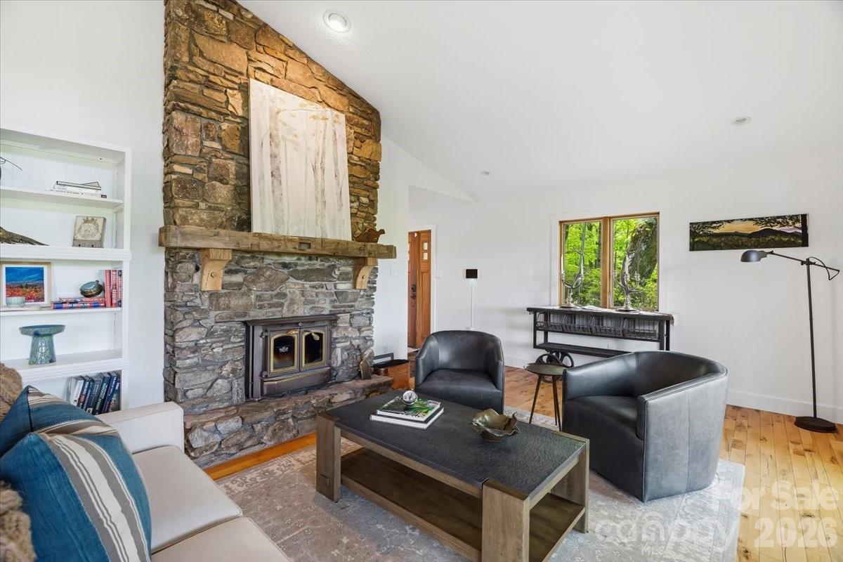 100 Gold Creek Crossing Black Mountain NC 28711