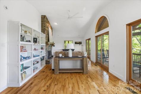 100 Gold Creek Crossing Black Mountain NC 28711