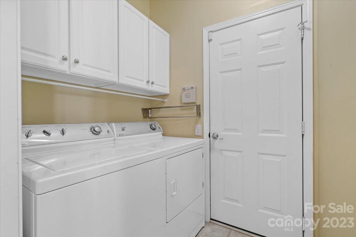 8707 Heron Glen Drive Charlotte NC 28269