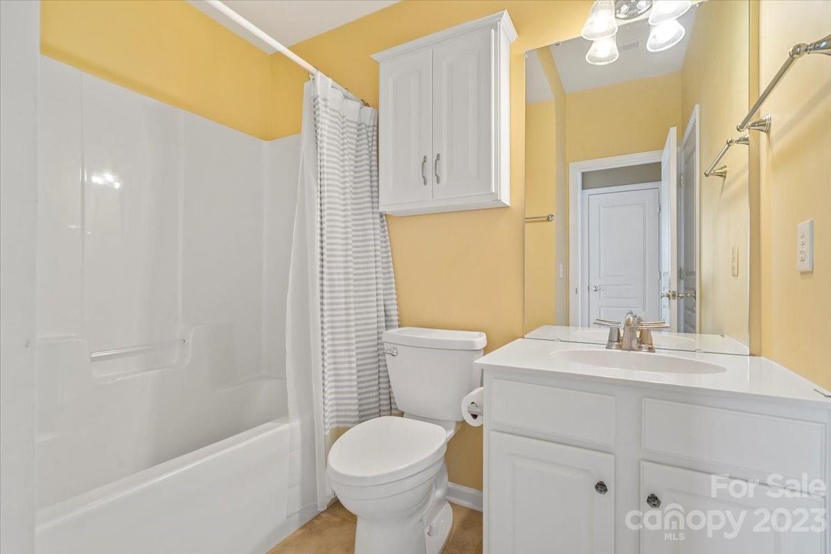 8707 Heron Glen Drive Charlotte NC 28269