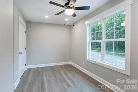271 Stewart Street NW Concord NC 28027
