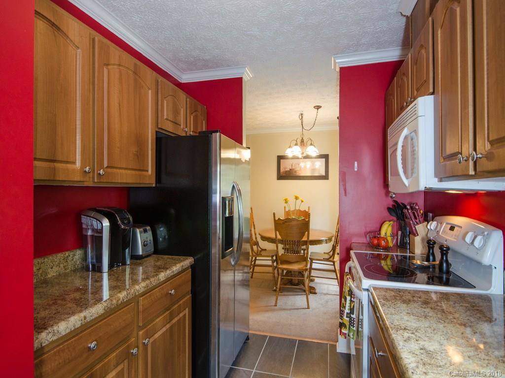214 Rovingwood Drive Waynesville NC 28786