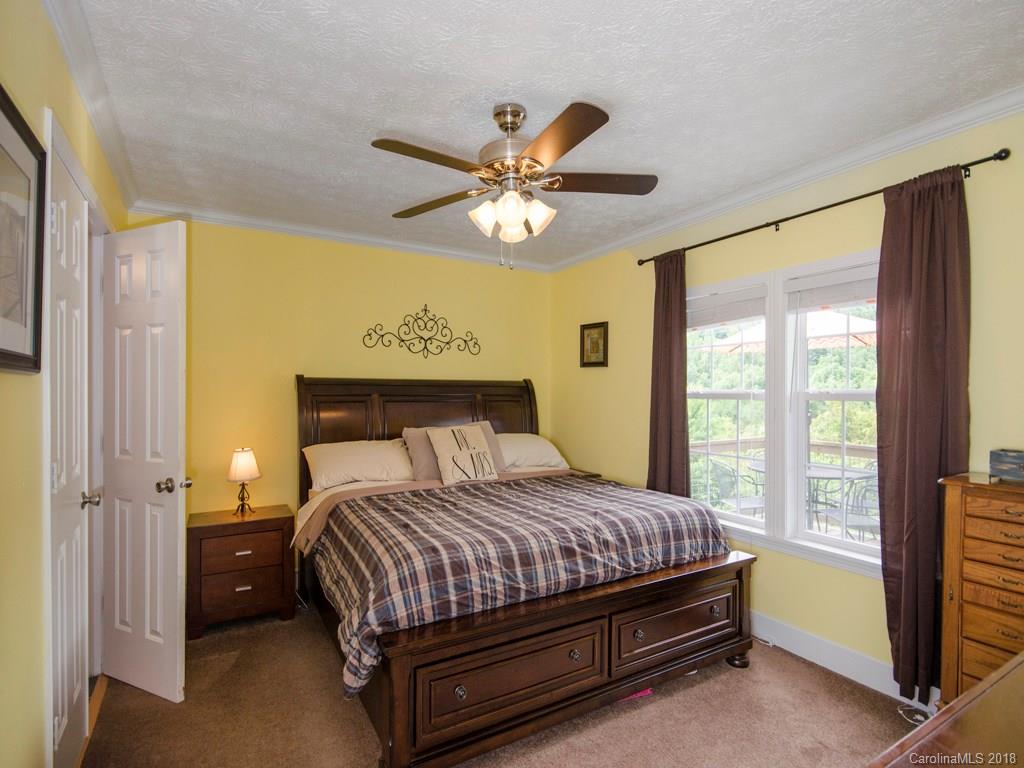 214 Rovingwood Drive Waynesville NC 28786