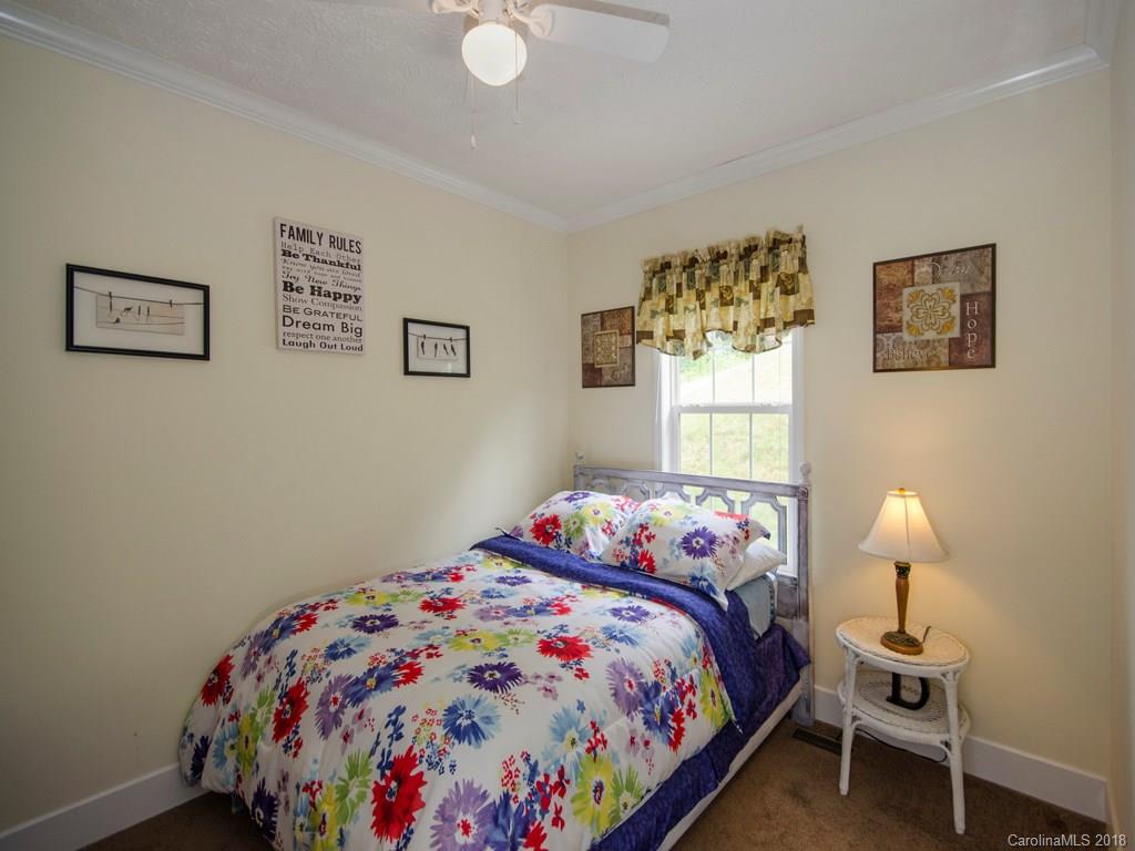 214 Rovingwood Drive Waynesville NC 28786