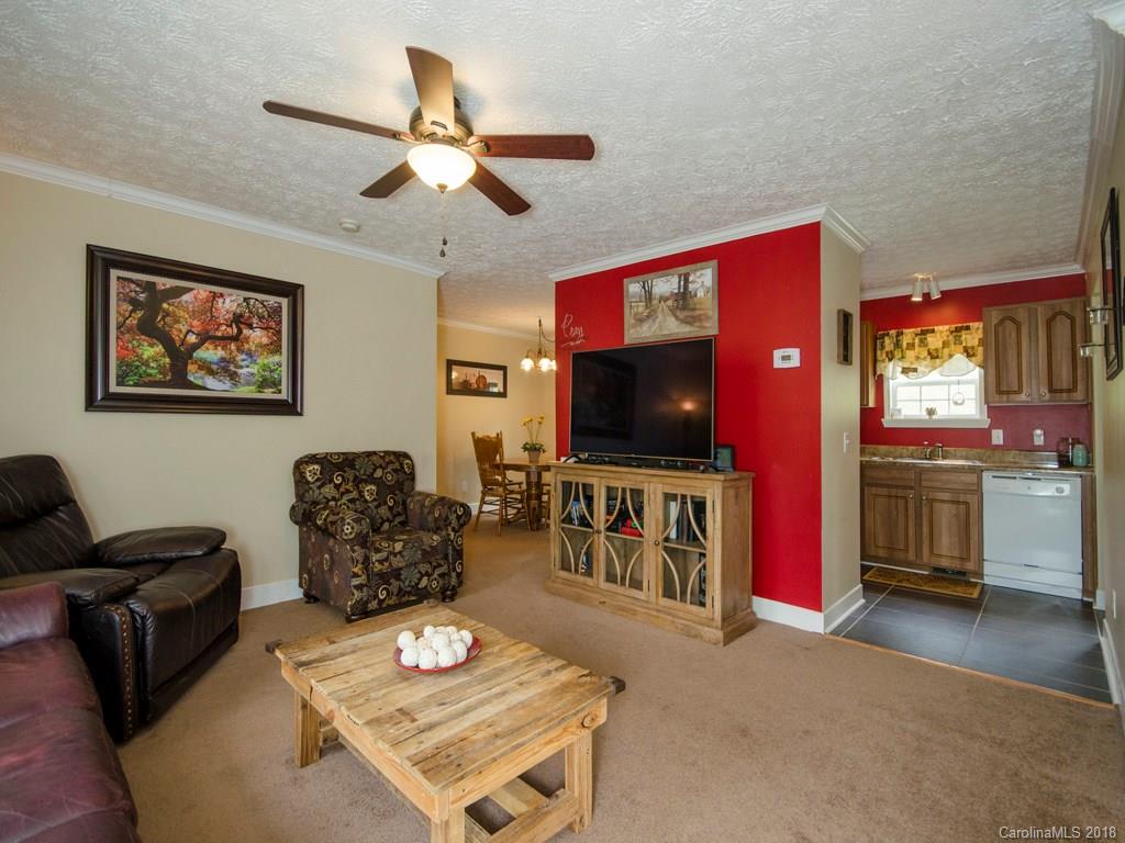 214 Rovingwood Drive Waynesville NC 28786