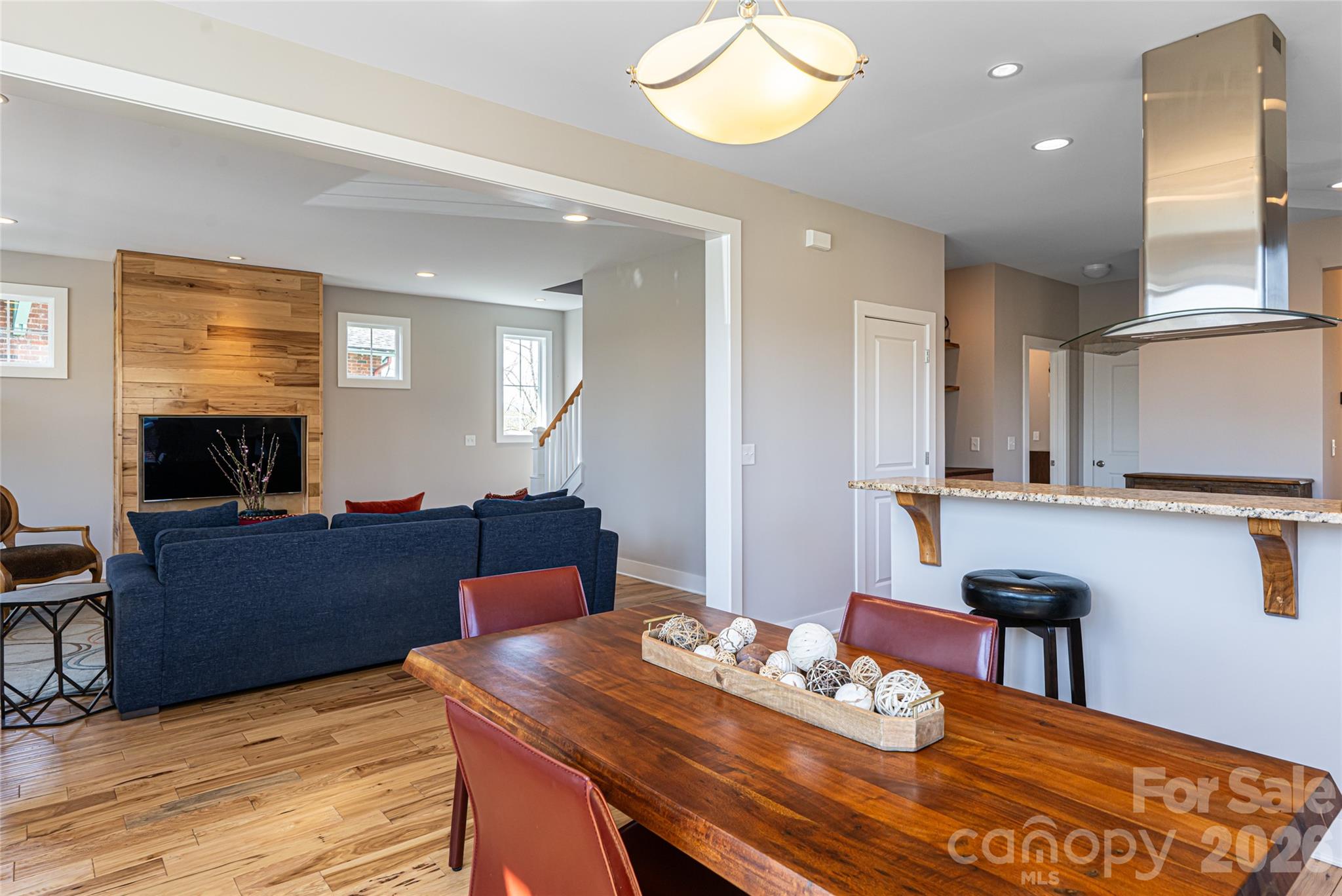 178 Courtland Place Asheville NC 28801