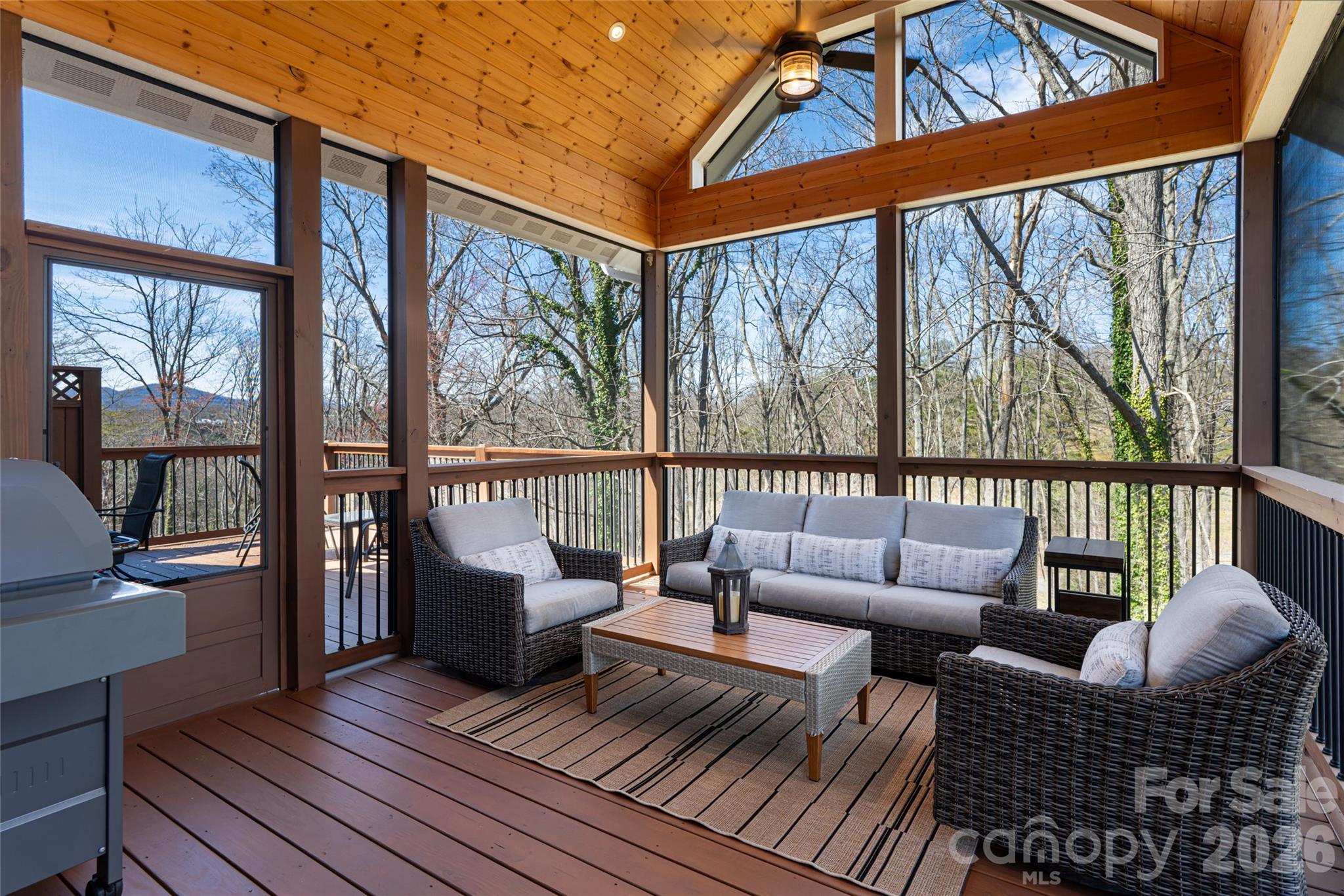 178 Courtland Place Asheville NC 28801