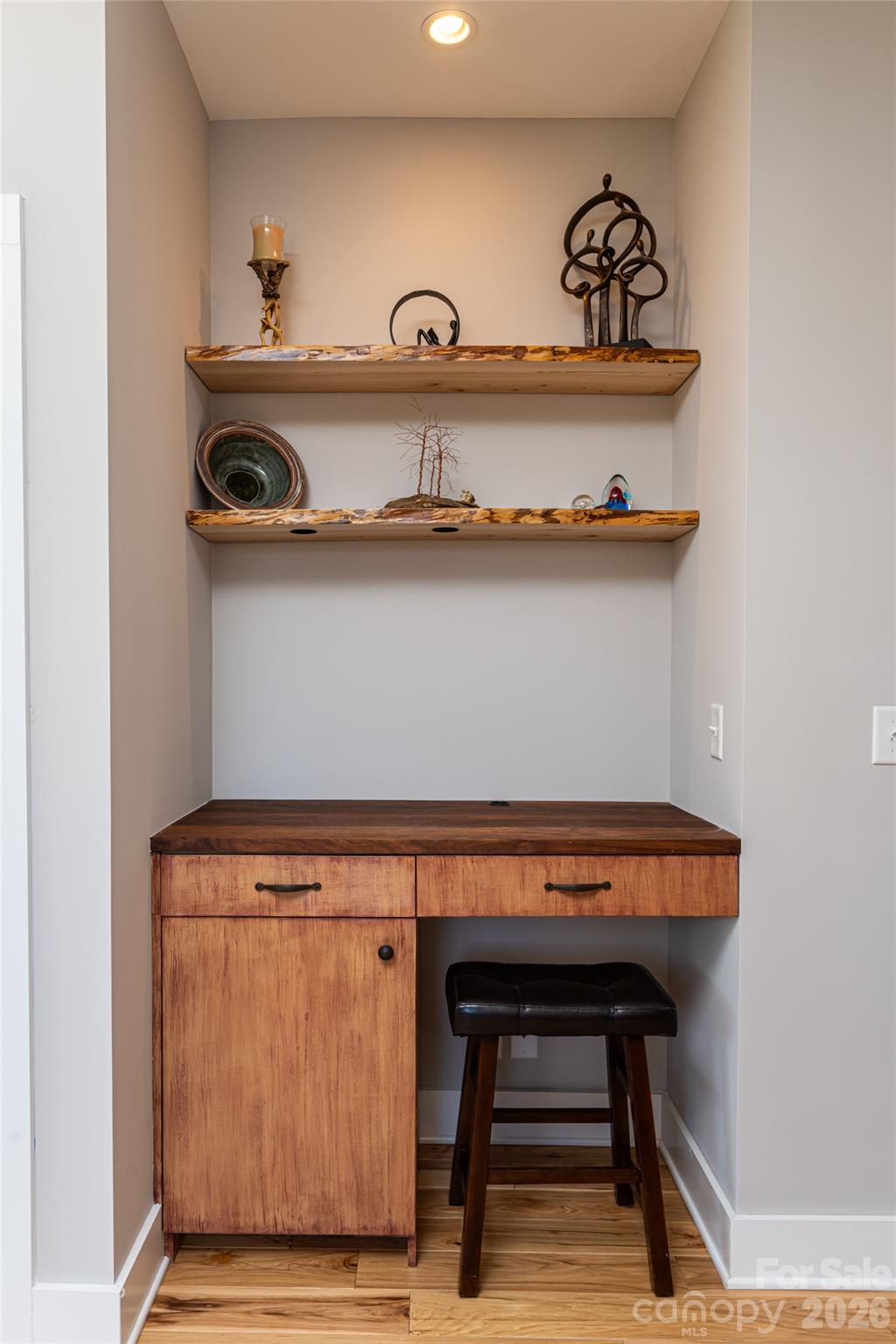 178 Courtland Place Asheville NC 28801