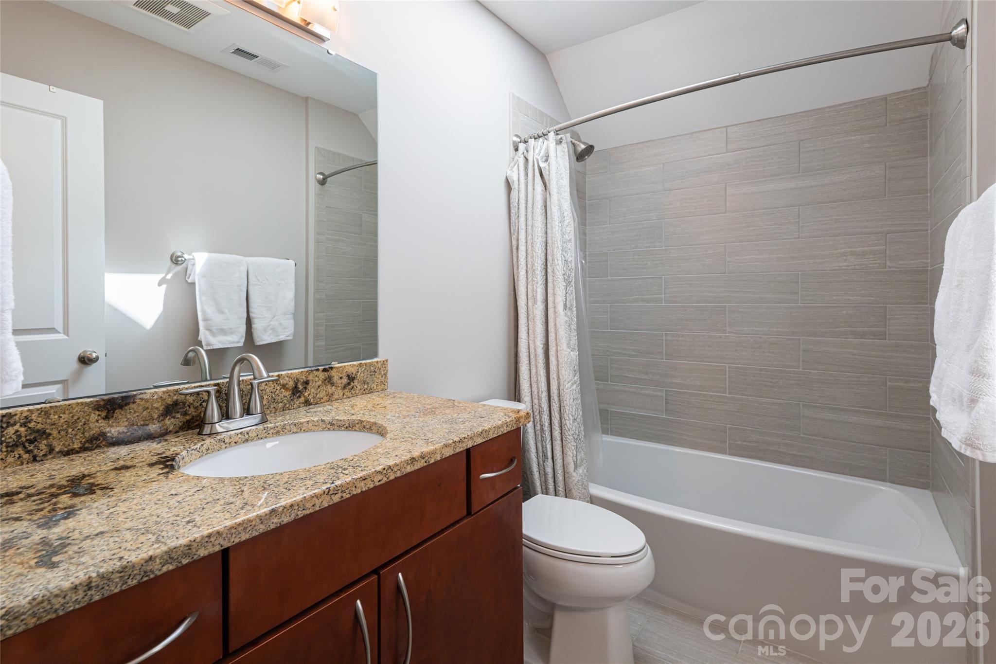 178 Courtland Place Asheville NC 28801