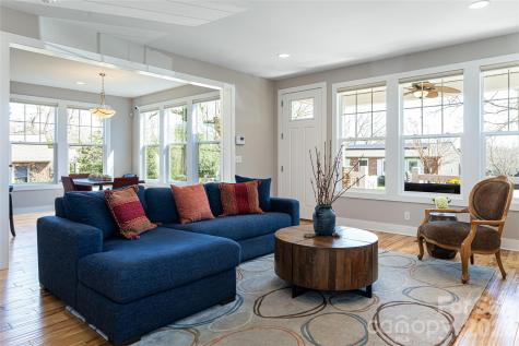 178 Courtland Place Asheville NC 28801