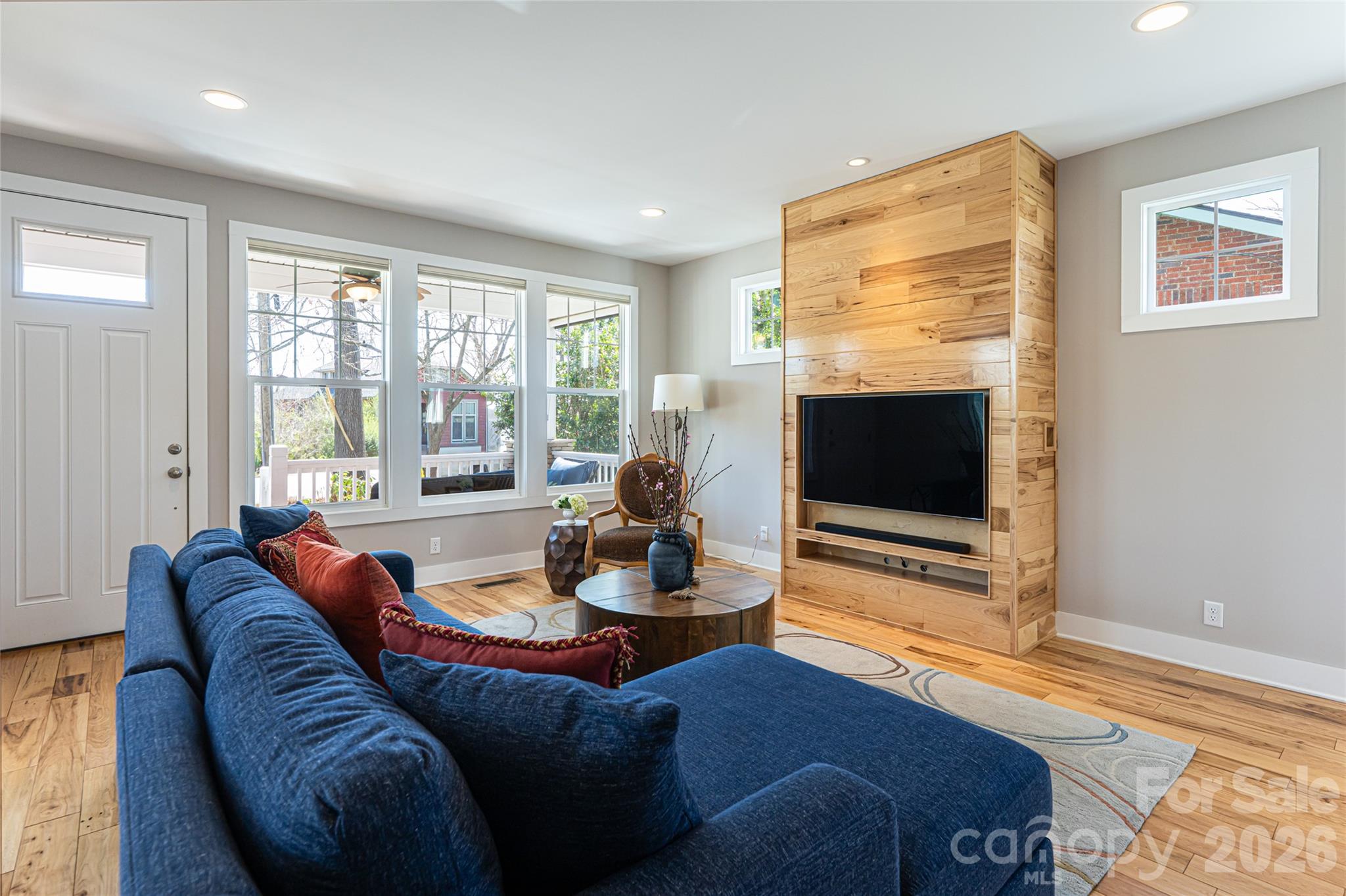178 Courtland Place Asheville NC 28801