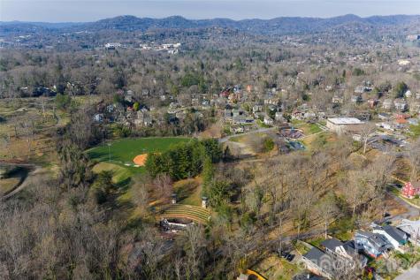 178 Courtland Place Asheville NC 28801