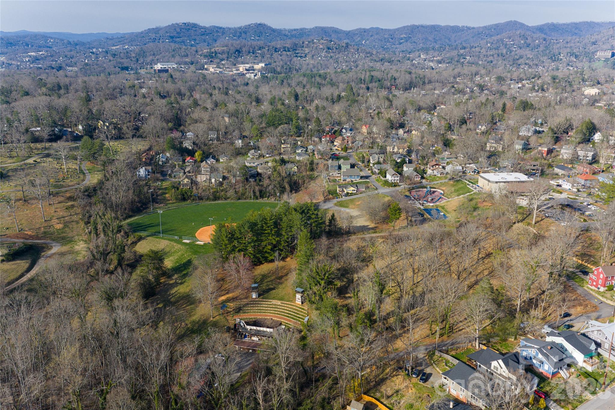 178 Courtland Place Asheville NC 28801