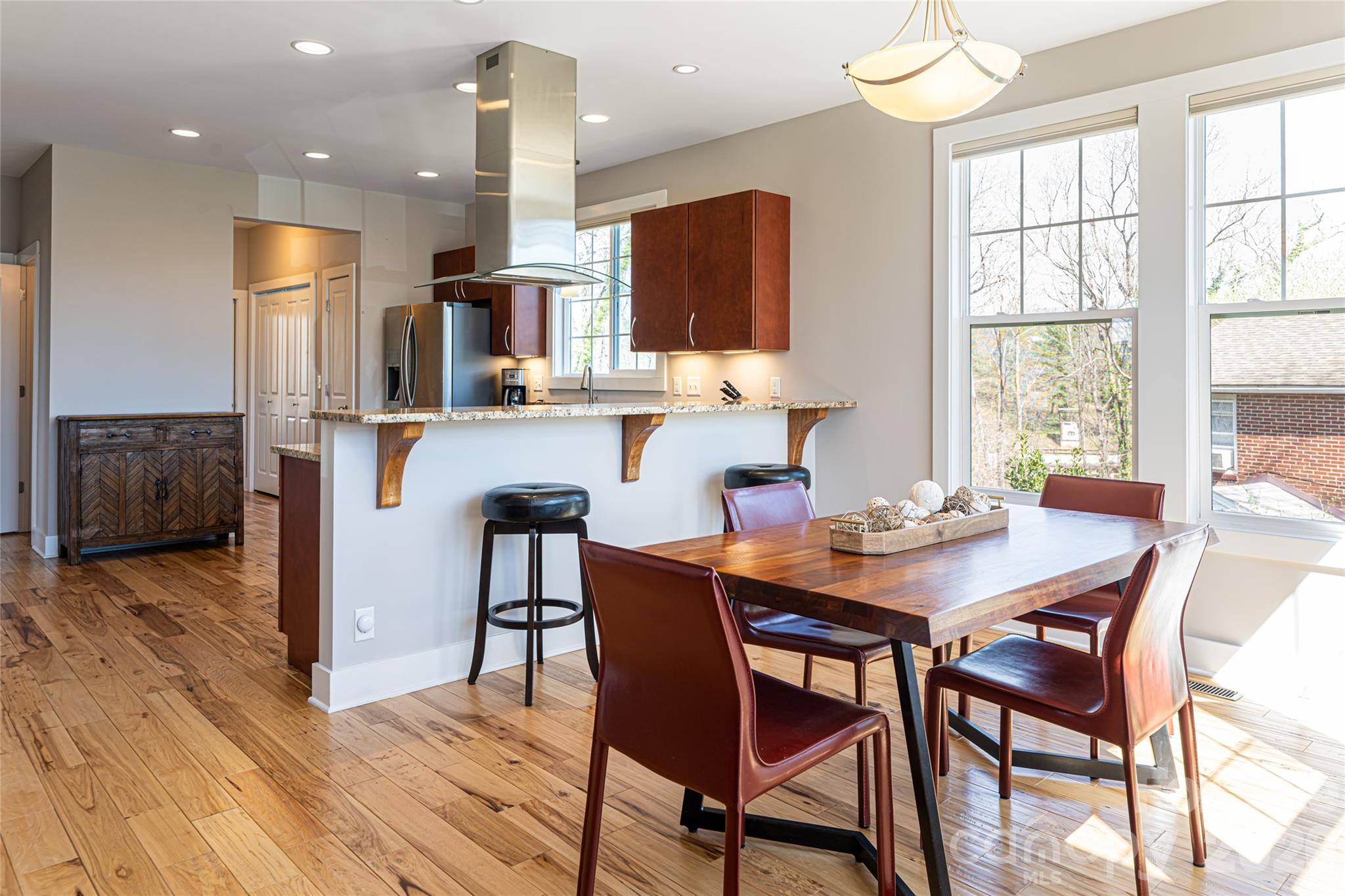 178 Courtland Place Asheville NC 28801