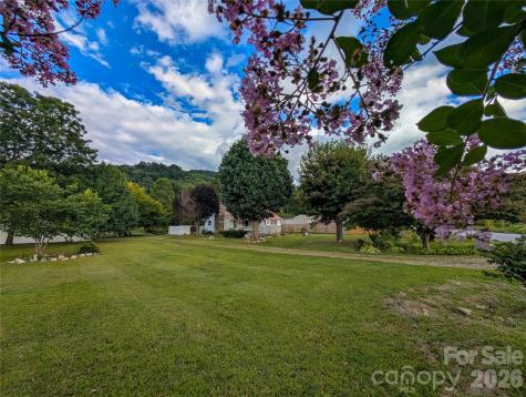 165 Cattail Creek Road Burnsville NC 28714