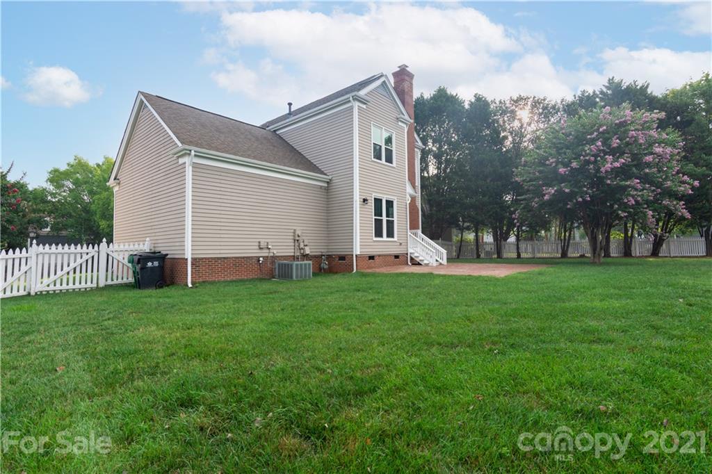 7710 Cashel Court Charlotte NC 28270